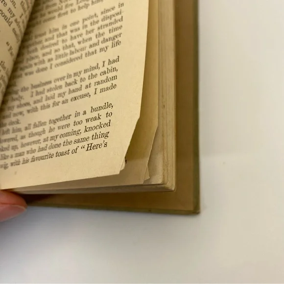 2/$30 | Antique 1915 Hardcover novel Treasure Island - Picture 11 of 15